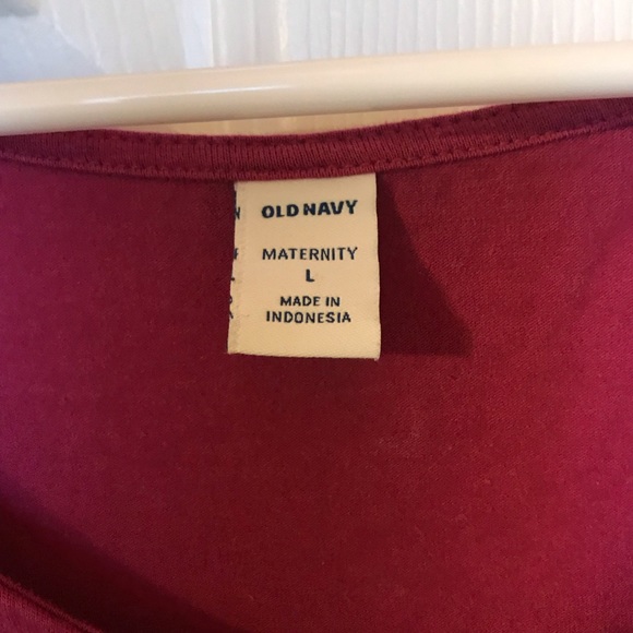 Old navy maternity dress - Picture 2 of 3